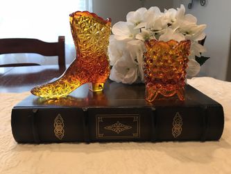 Fenton tea light holder