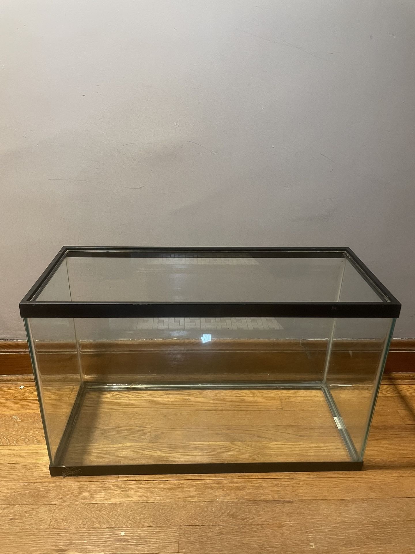 10 Gallon Fish Tank
