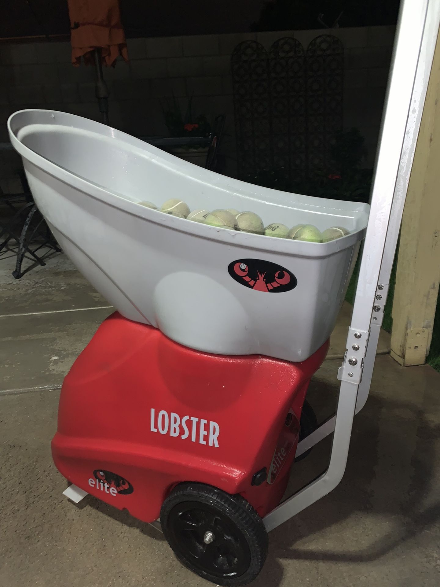 Lobster Sports Elite Freedom Tennis Ball Machine