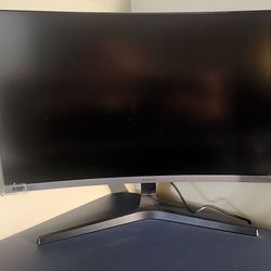 SAMSUNG MONITOR - Move Out Sale 