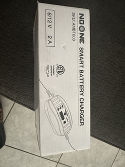 No One Smart Battery Charger