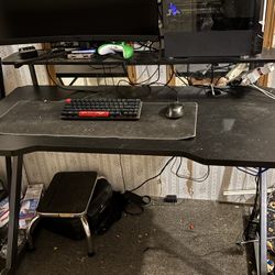 Gaming Desk