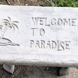 Welcome TO PARADISE BENCHES