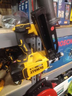 DEWALT 21° XR 21 DUPLEX NAILER