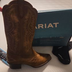 Girl ariat boots