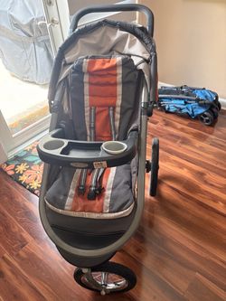 Graco Click Connect Jogging Stroller