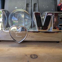 Things Remembered "LOVE" Snow globe/Picture Frame Music Box