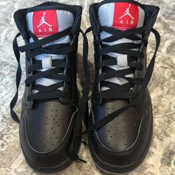 Air Jordan’s 6.5Y