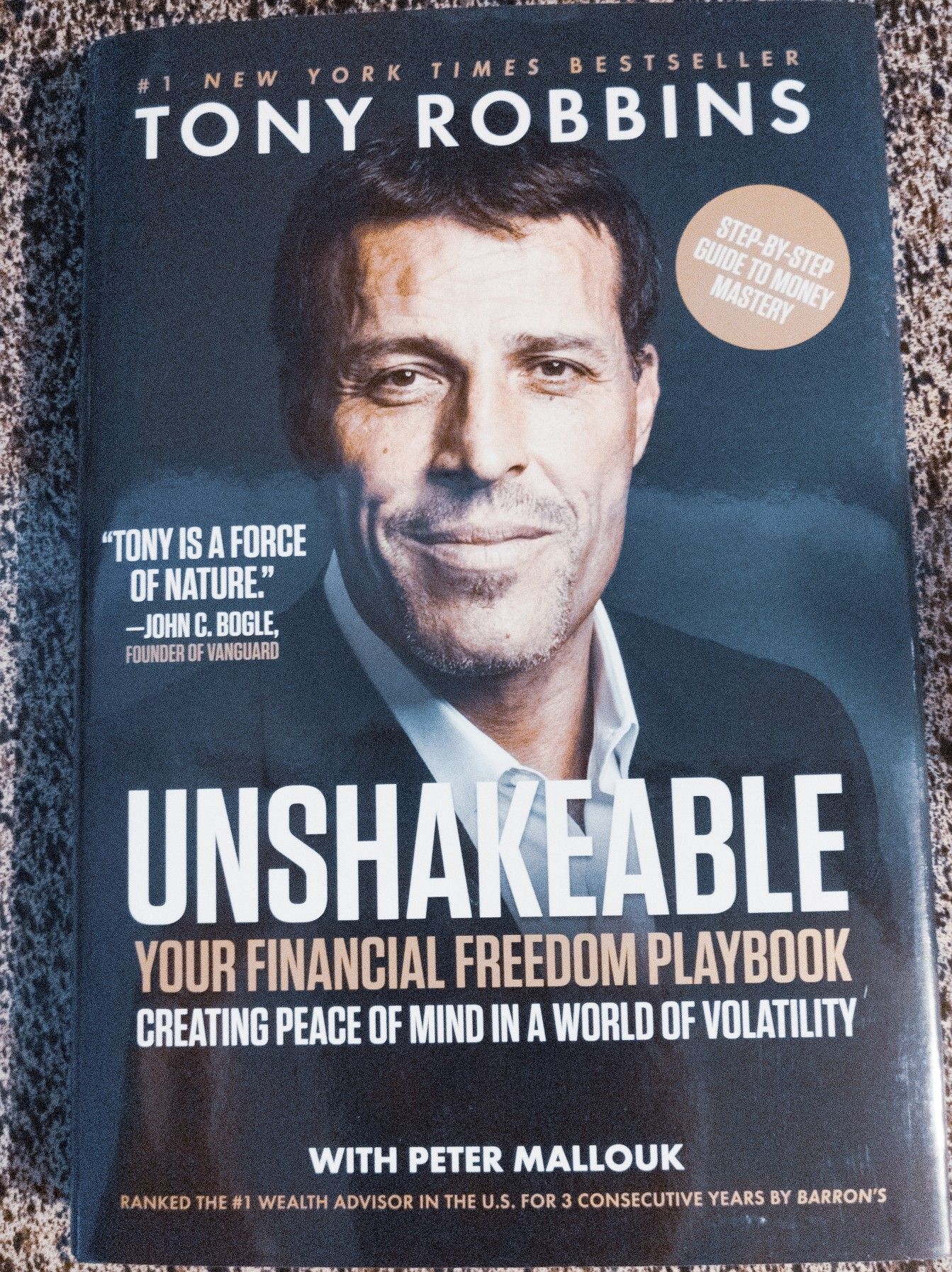 Tony Robbins Unshakeable Book Great Condition