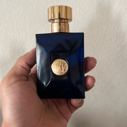 1.7 Versace Dylan Blue 