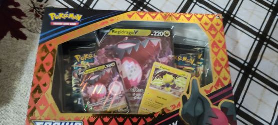 Pokemon Crown Zenith Regidrago V