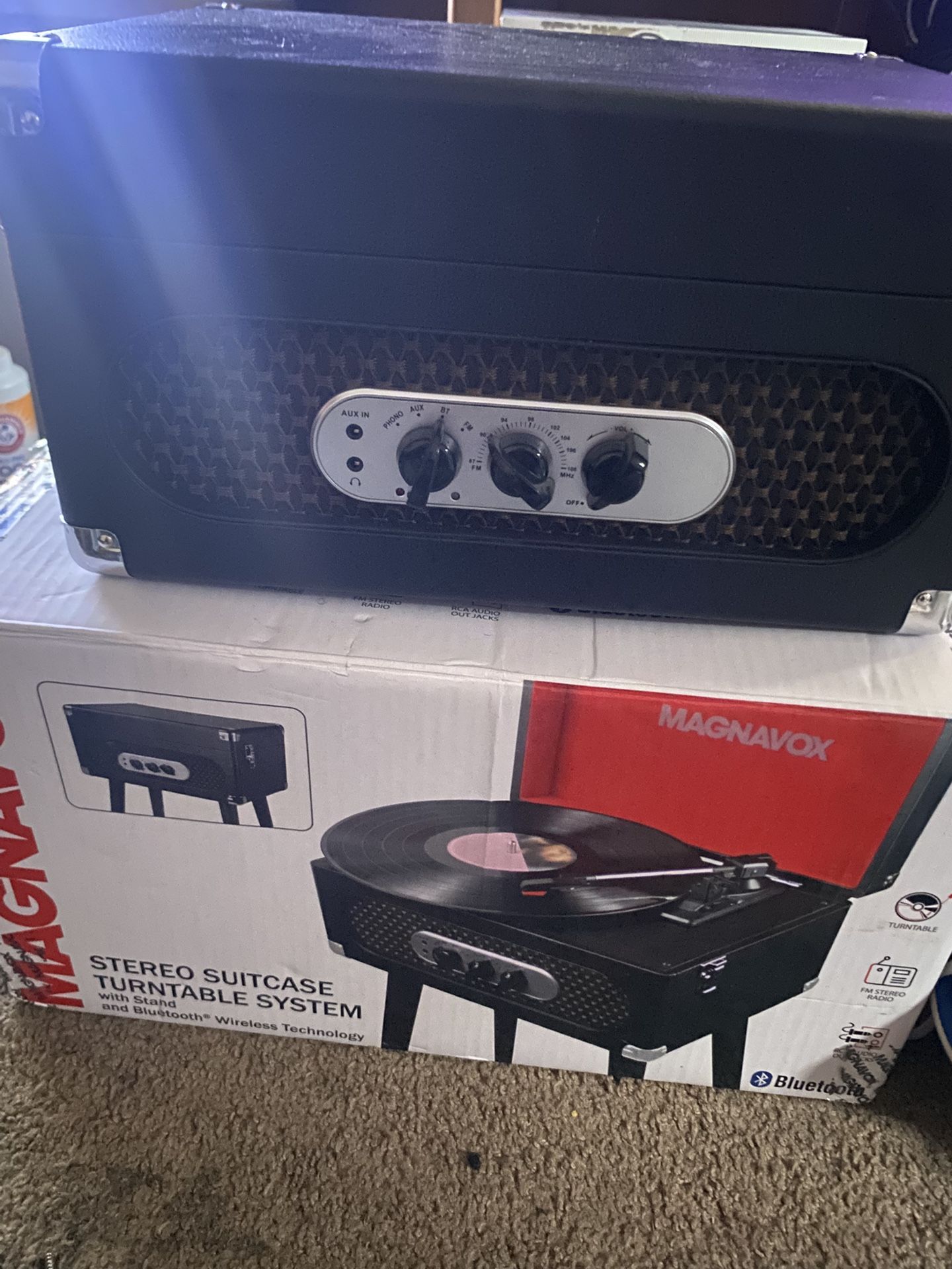 Stereo Suitcase Turntable System