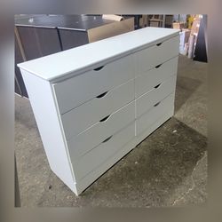 Eight drawers dresser with rails