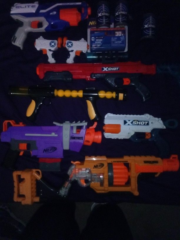NERF AND X SHOT TOY GUNS