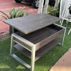 Pop Up Coffee Table $39 