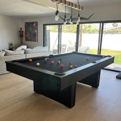 Pool Table 8ft ( Free Delivery & Set Up ) 