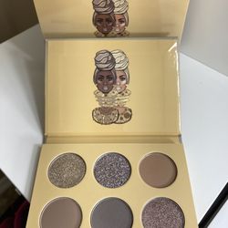 Juvias Makeup Palette $8
