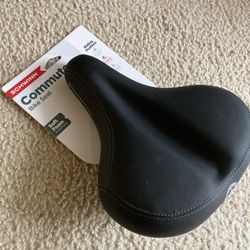 Schwinn Commute Bike Saddle - Black