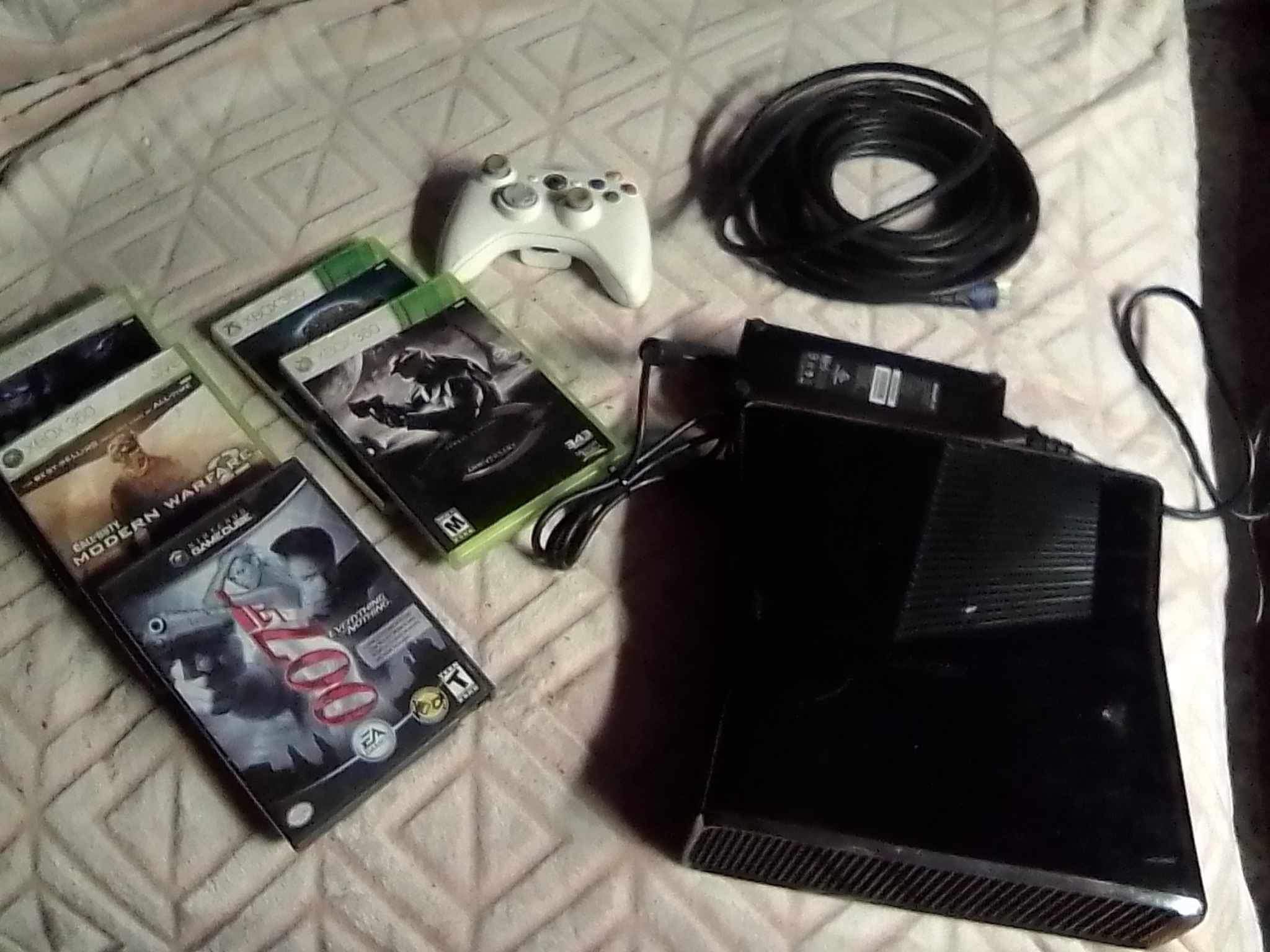 Xbox 360s 250GB  with games