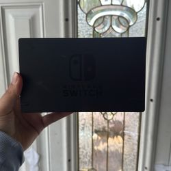 Nintendo Switch dock 