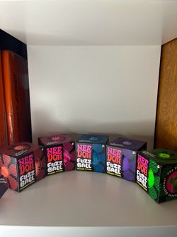 Nee Doh Fuzz Ball ‘Flower Power’