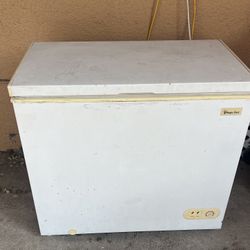 Magic Chef Freezer