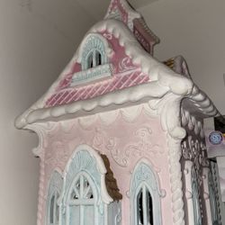 Giant Pastel Gingerbread House 25.6 inch tall Rare Find