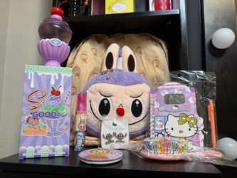 Bundle para niñas mochila , perfume , accesorios