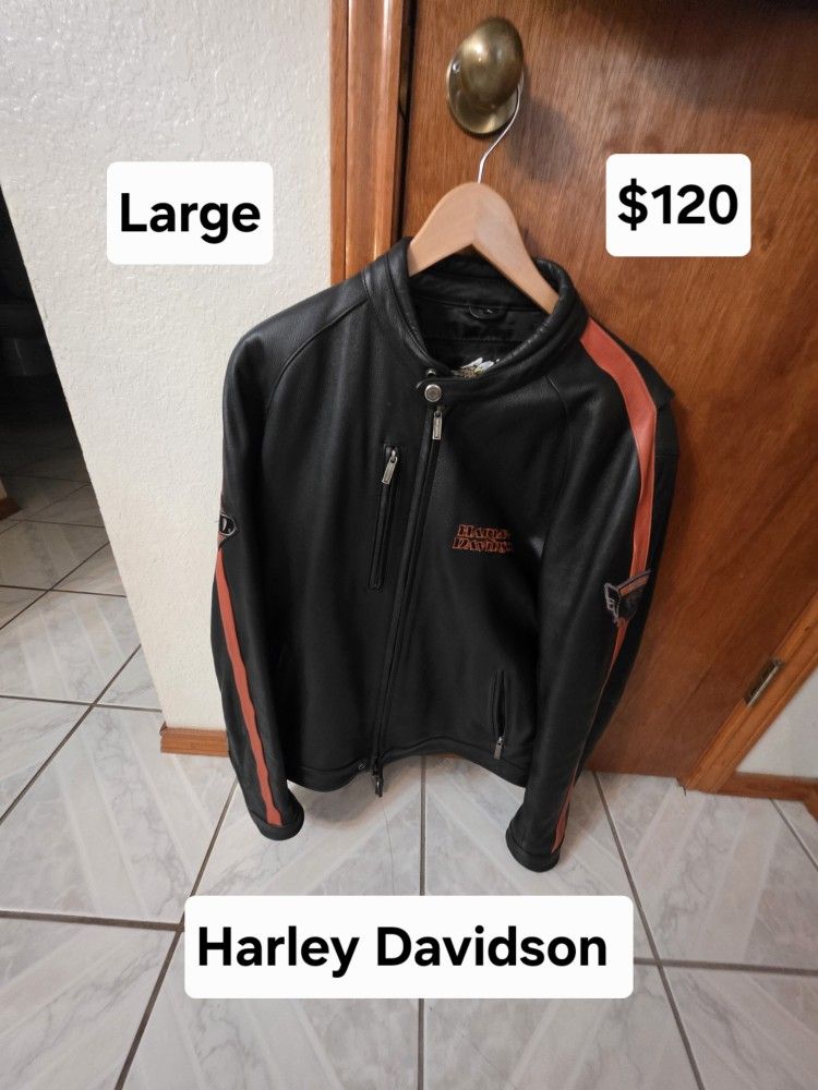 Leather Jacket Harley Davidson
Only used a few time $120
Pick up in Harlingen, I live near Walmart
Antiques, Telephone, Flags & Collectables