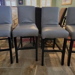 Counter Height Stools (4)