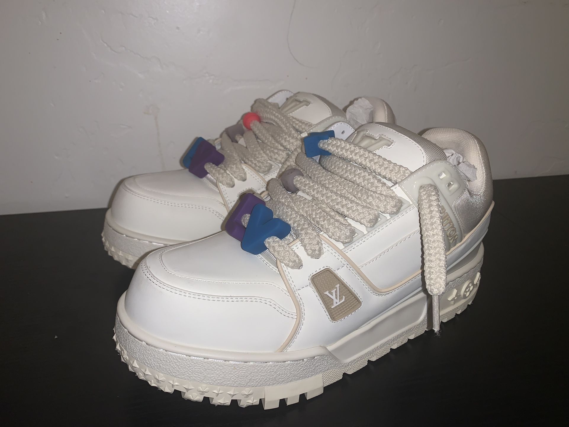 Louis Vuitton Size 10 Men
