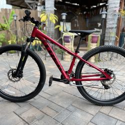 Trek Marlin Mountain Bike Like New