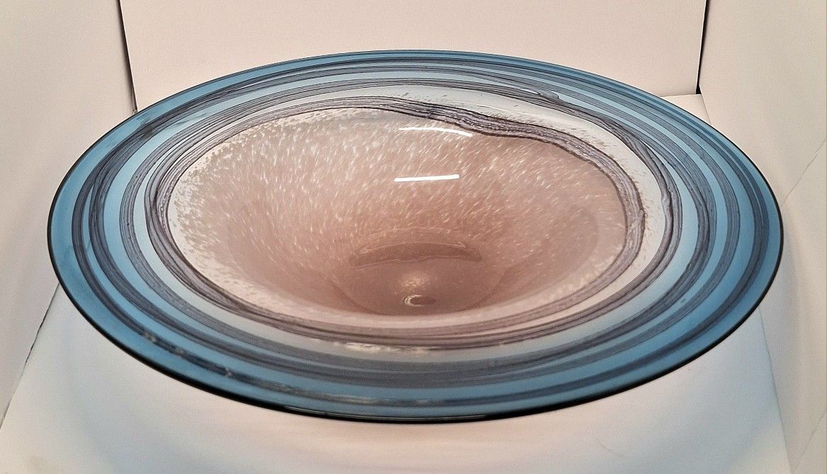 Beautiful Blown Glass Centerpiece Bowl
