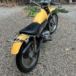 Yamaha 125 Dirt Bike