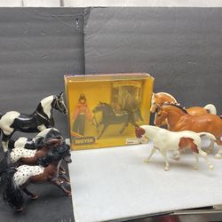 Lot Of 8 Horses 4 Breyer, 2 Empire Toys And 2 Unbranded Horses 