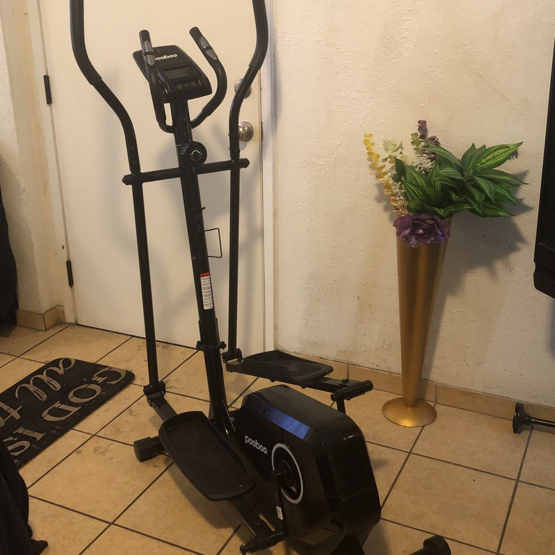 Pooboo Exercise Bike
