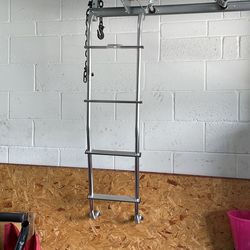 Surco 103HF Hook-Over Style Aluminum 4-Step Van Ladder - Compatible with 1980-13 Ford E-Series Vans; Brite Dipped Polished Finish