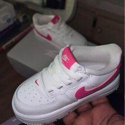 Pink Air Force 1 Easy On 7c (Never WORN) 