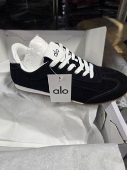 Alo Yoga Black Suede Low-Top Sneakers