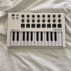 Arturia Minilab Mk2 Midi Keyboard