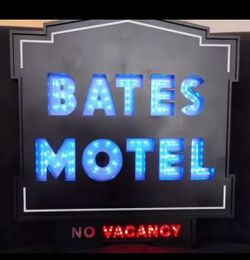 Bates Motel No Vacancy LED Neon Sign Halloween Decor Rare New 2024