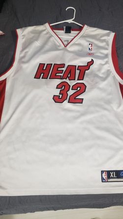 In mint conditions Shaq authentic jersey