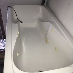 JACUZZI - $200