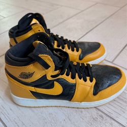 Jordan 1 Retro High Pollen