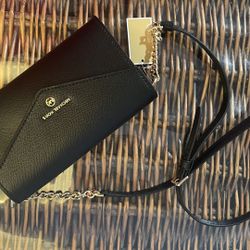 Jet Set Charm Envelope Phone Crossbody