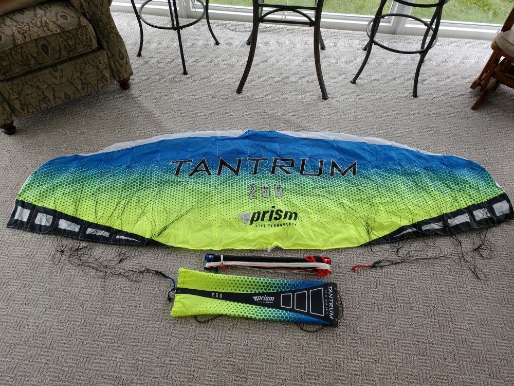 Prism Tantrum 250 power foil with lines and bar