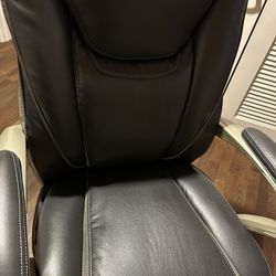 Executive Chair 