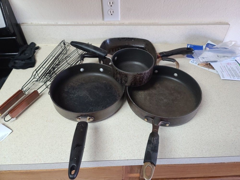 Cast Iron Skillet Kitchenware Pot