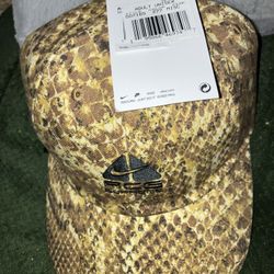 Supreme x Nike ACG Denim 6- Panel ‘Gold Snakeskin’