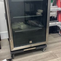 Mini Fridge 